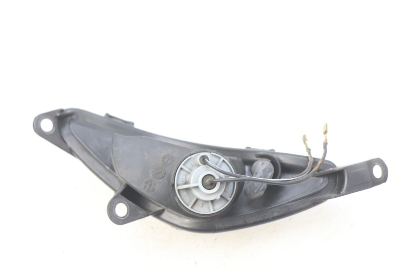 photo de FANALE ANTERIORE DESTRO SUZUKI SIXTEEN 125 (2008 - 2010)