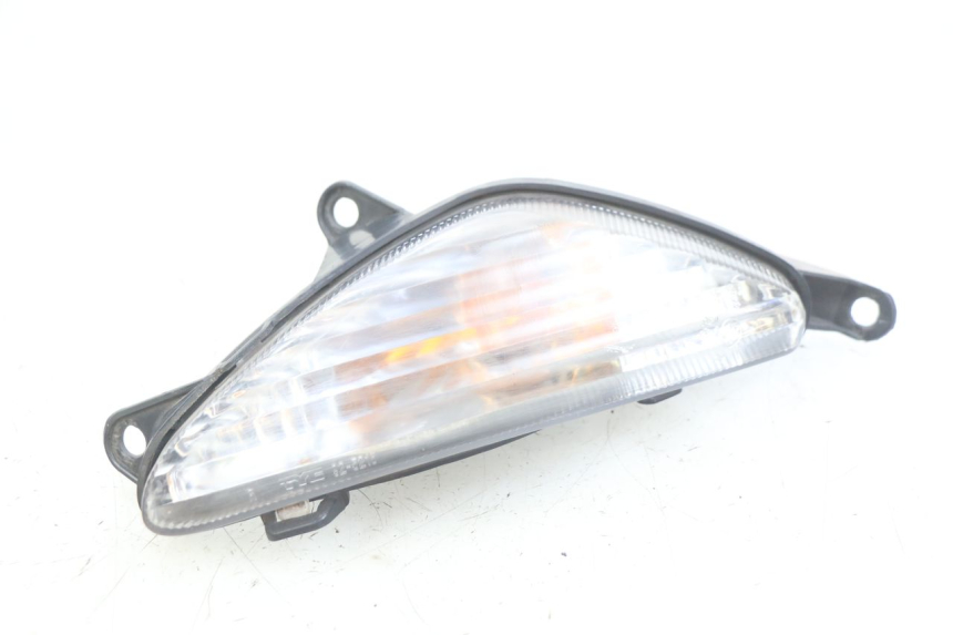 photo de FANALE ANTERIORE DESTRO SUZUKI SIXTEEN 125 (2008 - 2010)
