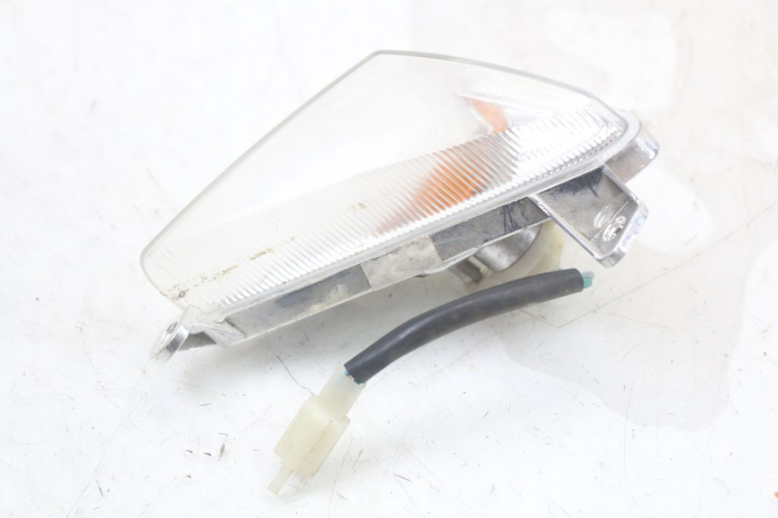 photo de CLIGNOTANTE ANTERIORE DESTRA SYM ORBIT III 3 4T 50 (2018 - 2021)