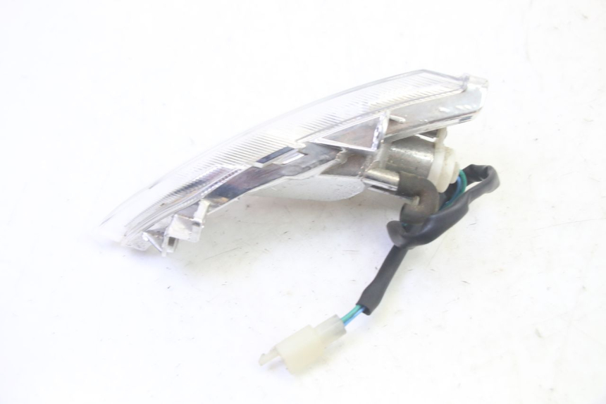 photo de FRECCE DESTRA ANTERIORE PEUGEOT TWEET PRO EFI 4T 50 (2021 - 2022)