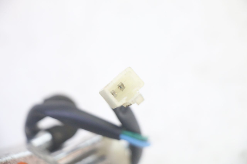 photo de FRECCE DESTRA ANTERIORE PEUGEOT TWEET PRO EFI 4T 50 (2021 - 2022)