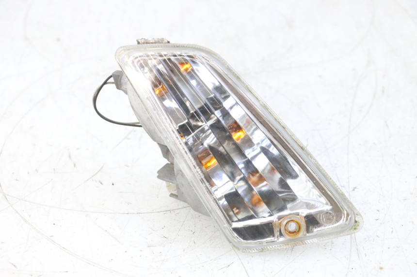 photo de FANALE ANTERIORE DESTRO PIAGGIO VESPA GTS SUPER IE 125 (2009 - 2016) - Vista principale