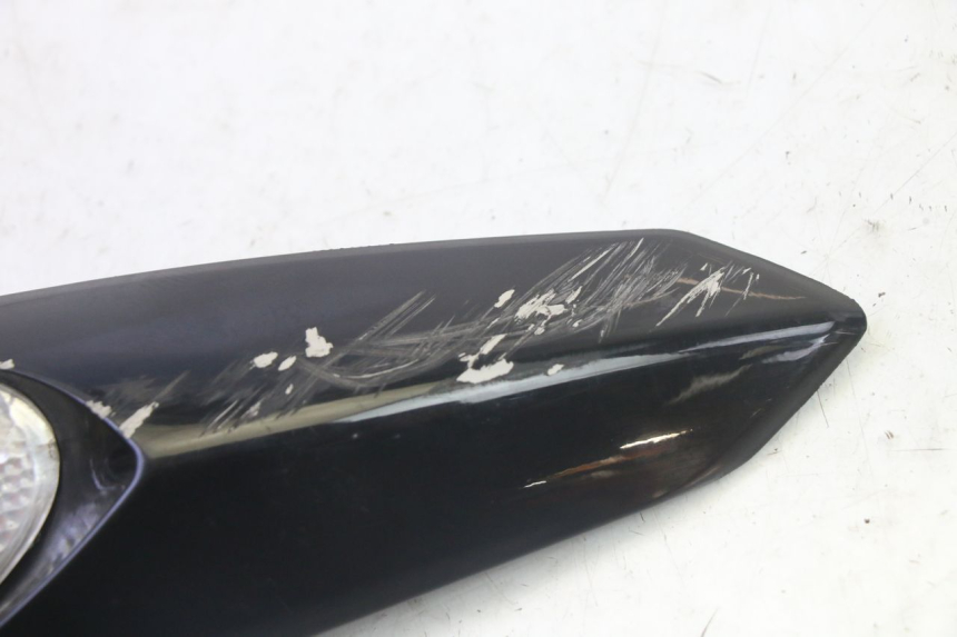 photo de CLIGNOTANTE ANTERIORE DESTRA PIAGGIO XEVO - X EVO 125 (2007 - 2016) - Zoom sullo stato d'uso