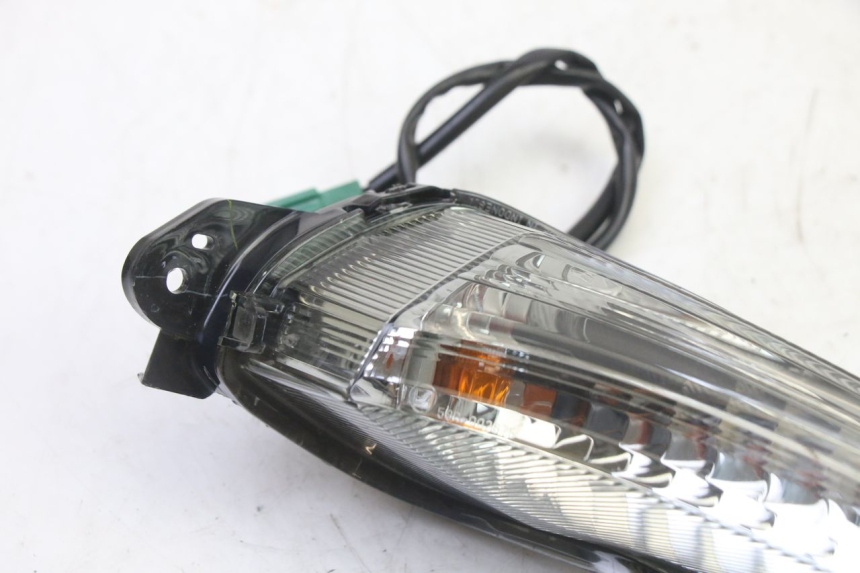 photo de FRECCE DESTRA ANTERIORE YAMAHA XMAX X-MAX 125 (2021 - 2025)