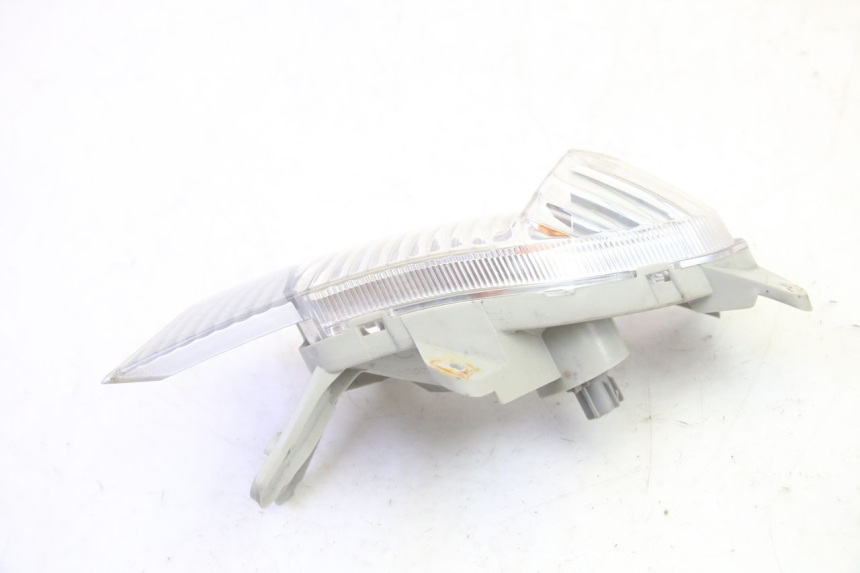 photo de CLIGNOTANTE ANTERIORE SINISTRA SUZUKI BURGMAN 125 (2007 - 2014) - Zoom sullo stato d'uso