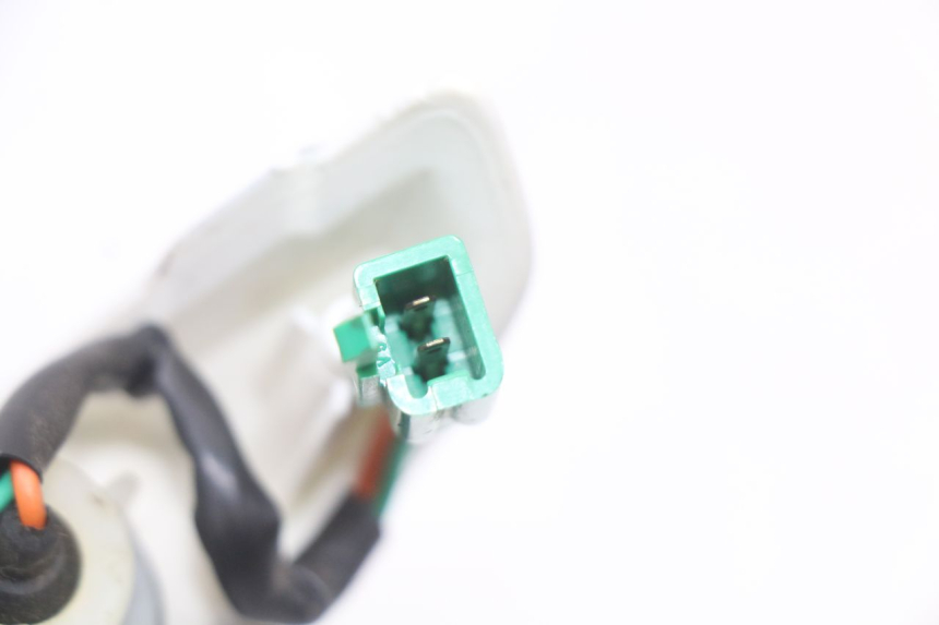 photo de FRECCE SINISTRO ANTERIORE PEUGEOT GEOPOLIS RS 125 (2007 - 2009)