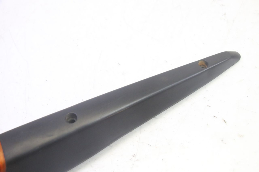 photo de FRECCE SINISTRO ANTERIORE KAWASAKI GPZ RX 1000 (1986 - 1988) - Zoom sullo stato d'uso