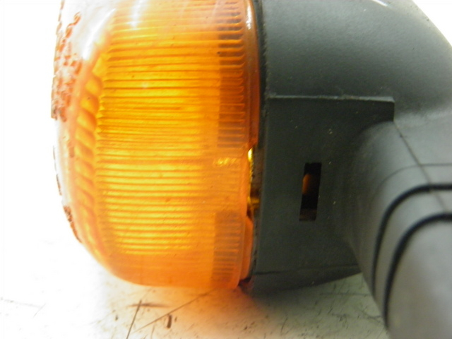 photo de CLIGNOTANTE ANTERIORE SINISTRA PEUGEOT LUDIX 50 (2008 - 2017)