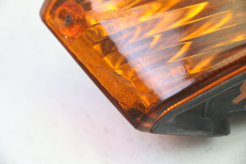 photo de CLIGNOTANTE ANTERIORE SINISTRA HONDA SCV LEAD 100 (2003 - 2007)