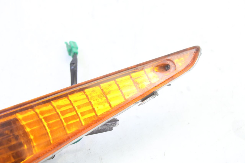 photo de CLIGNOTANTE ANTERIORE SINISTRA HONDA SCV LEAD 100 (2003 - 2007)