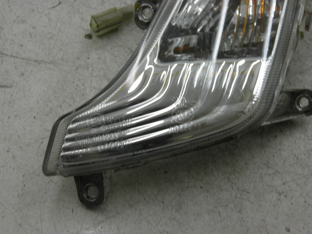 photo de FANALE ANTERIORE SINISTRO SYM FIDDLE 2 50 (2008 - 2013)