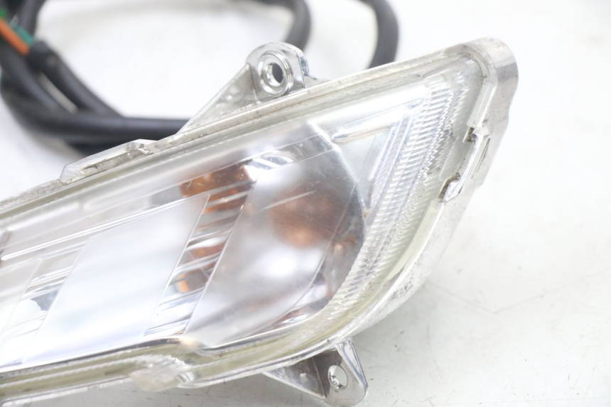 photo de FRECCE SINISTRO ANTERIORE PEUGEOT TWEET PRO CARGO 50 (2018 - 2020) - Zoom sullo stato d'uso