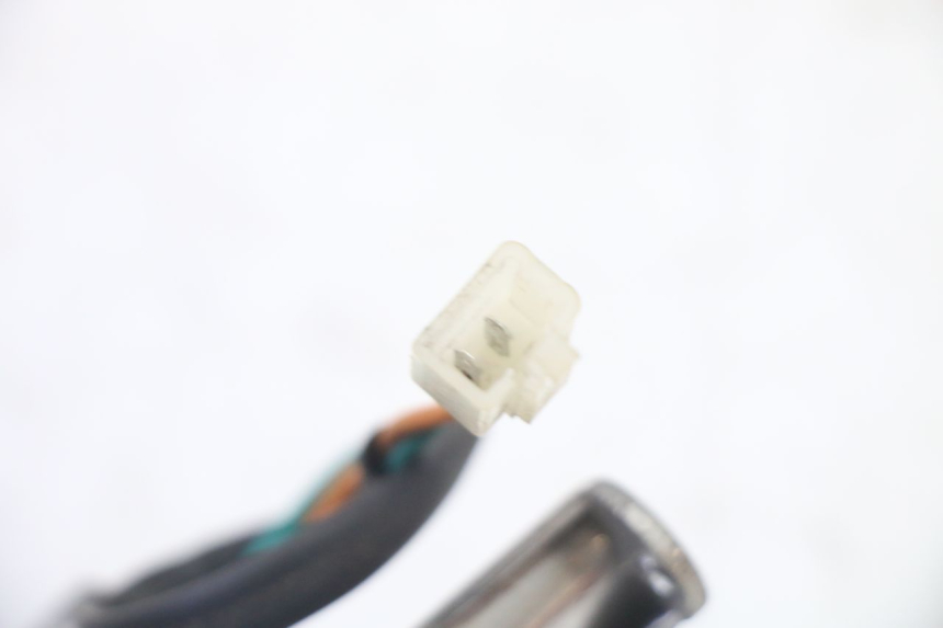 photo de CLIGNOTANTE ANTERIORE SINISTRA PEUGEOT V-CLIC VCLIC 50 (2007 - 2013)