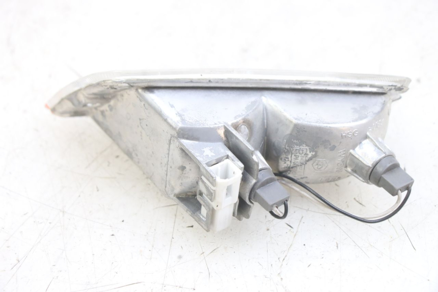 photo de CLIGNOTANTE ANTERIORE SINISTRA PIAGGIO VESPA GTS SUPER IE 125 (2009 - 2016)