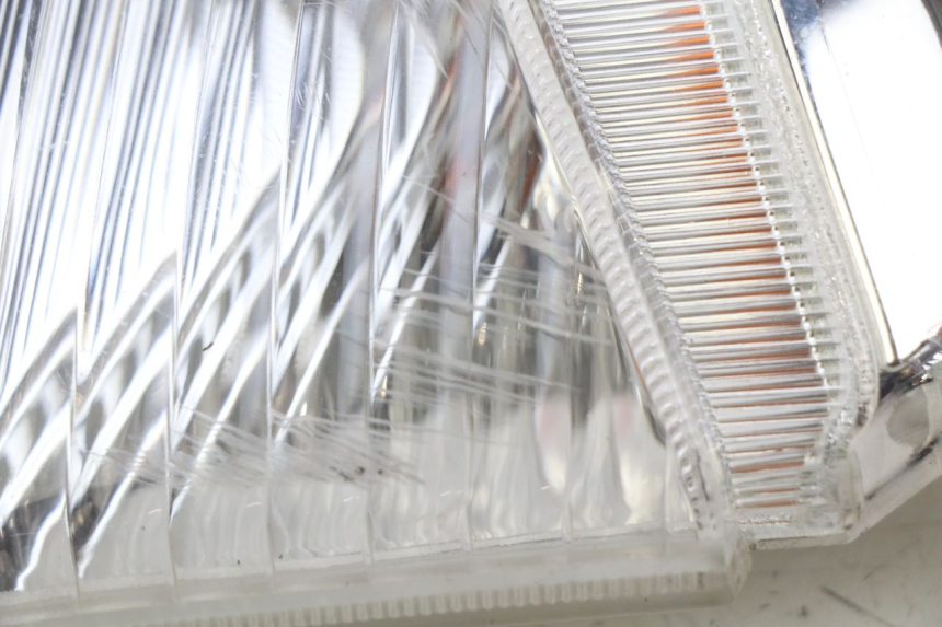 photo de CLIGNOTANTE ANTERIORE SINISTRA YAMAHA X-MAX XMAX 125 (2010 - 2014)