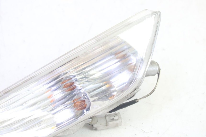 photo de CLIGNOTANTE ANTERIORE SINISTRA PIAGGIO X8 125 (2004 - 2007) - Zoom sullo stato d'uso