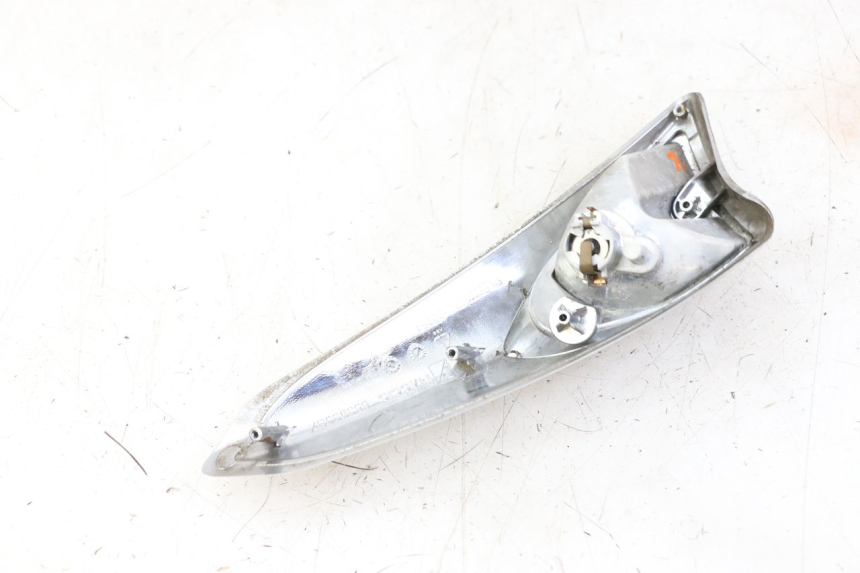 photo de CLIGNOTANTE ANTERIORE SINISTRA PIAGGIO XEVO - X EVO 125 (2007 - 2016) - Primo piano tecnico