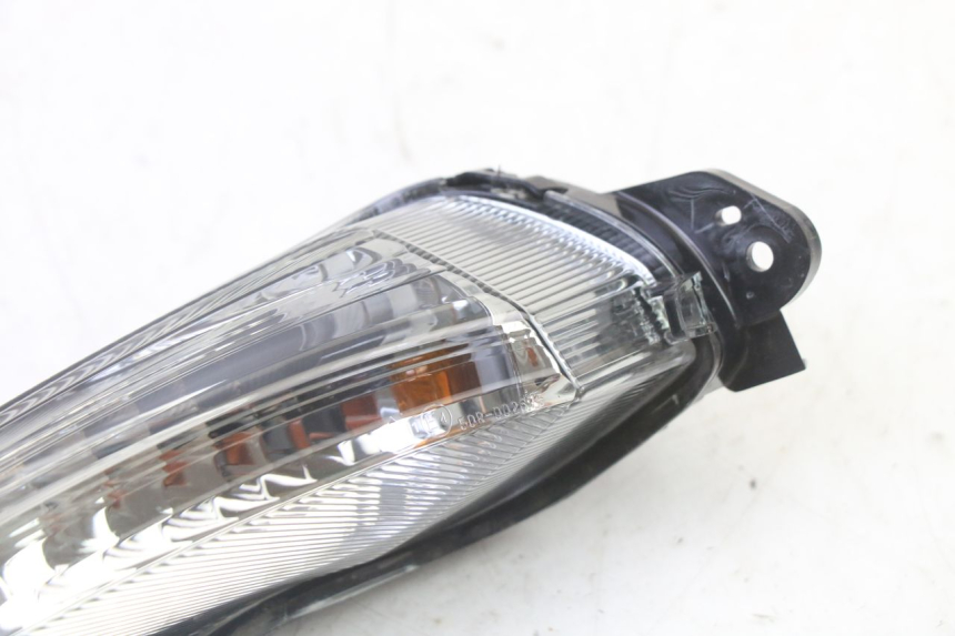 photo de FRECCE SINISTRO ANTERIORE YAMAHA XMAX X-MAX 125 (2021 - 2025)