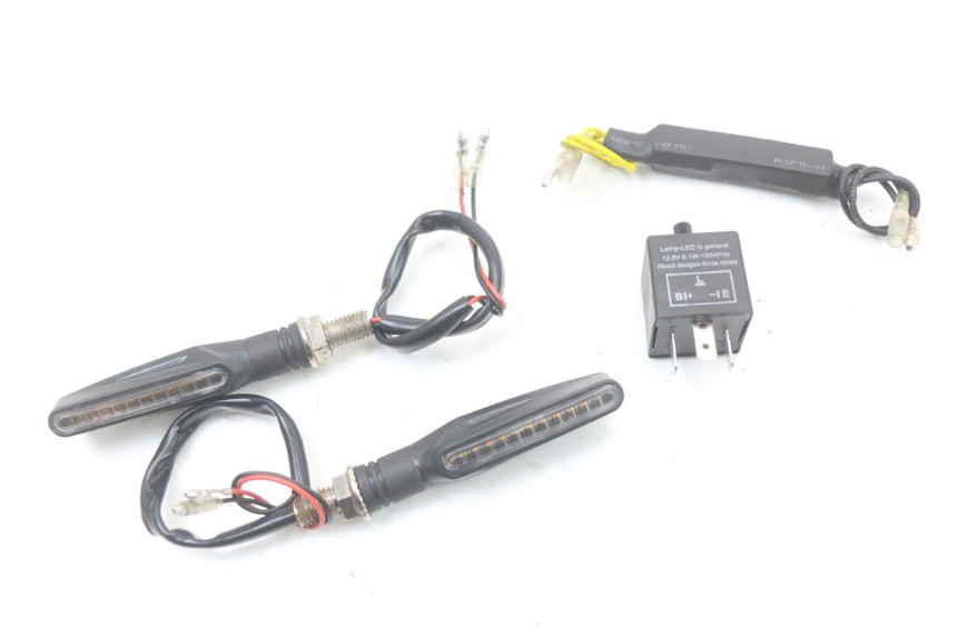 photo de FRECCE ANTERIORE HYOSUNG GTR 125 (2006 - 2008)