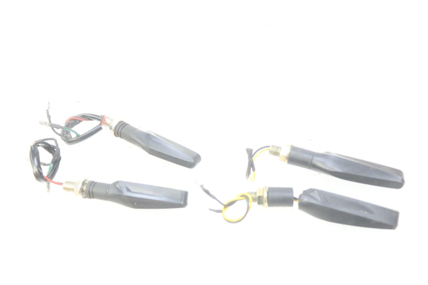photo de CLIGNOTANTE ANTERIORE KEEWAY TX 50 (2008 - 2015)