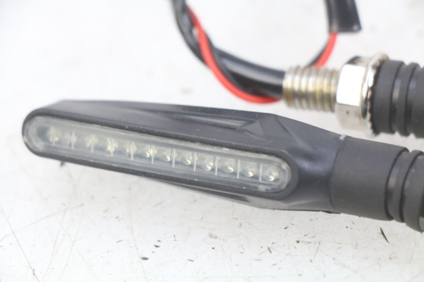 photo de CLIGNOTANTE ANTERIORE KEEWAY TX 50 (2008 - 2015)