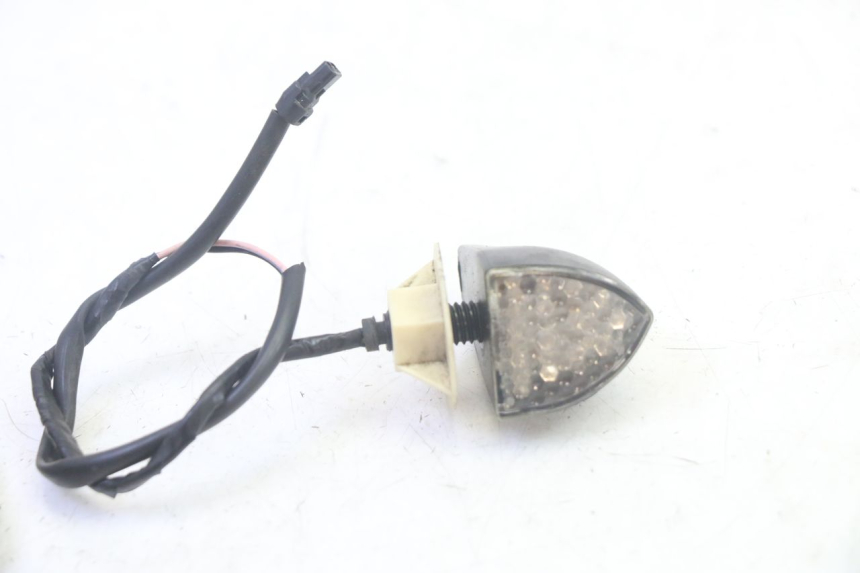 photo de FRECCE ANTERIORE PIAGGIO MP3 RL 250 (2007 - 2010) - Altra angolazione