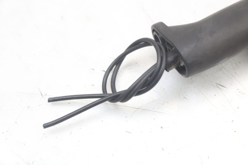 photo de FANALE ANTERIORE PEUGEOT LUDIX 50 (2005 - 2007)