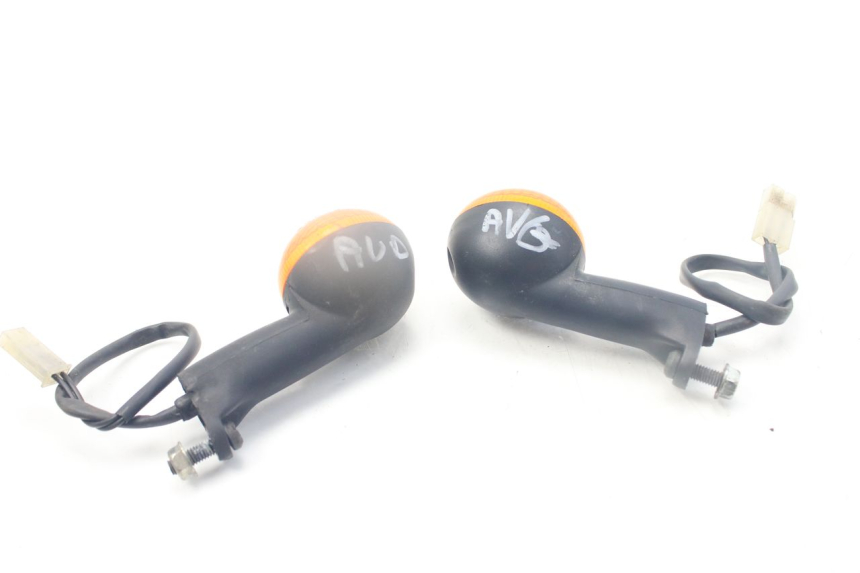 photo de FANALE ANTERIORE PEUGEOT LUDIX SNAKE 2T 50 (2004 - 2014)