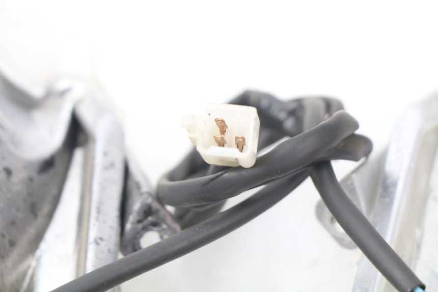 photo de FANALE ANTERIORE RAZZO STEED 125 (2012 - 2018)