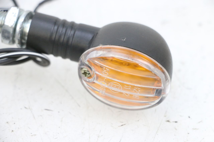 photo de CLIGNOTANTE ANTERIORE DAELIM VJ ROADWIN FI 125 (2008 - 2017) - Dettagli dei punti di fissaggio