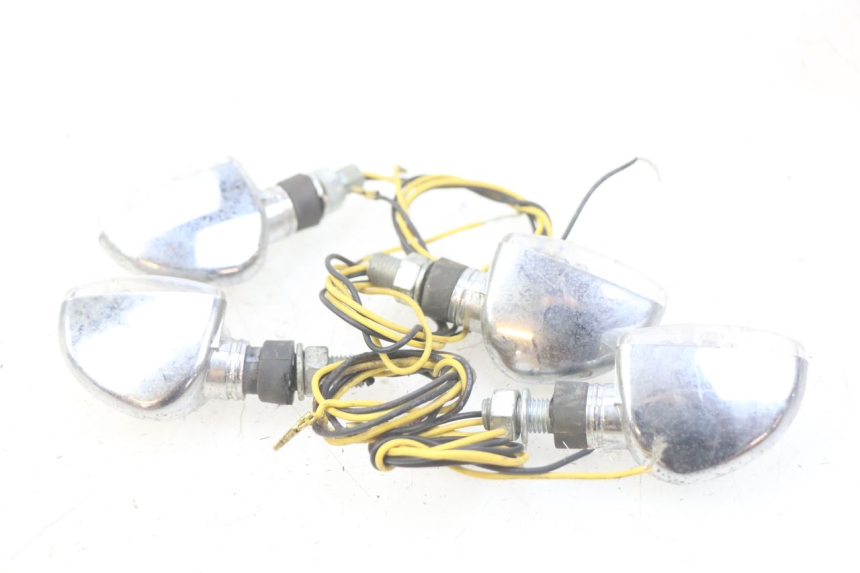 photo de FANALE ANTERIORE KAWASAKI ZEPHYR 1100 ( - 1995)