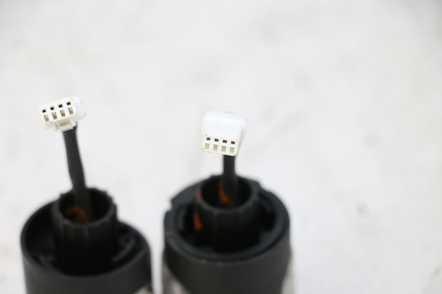 photo de FRECCE ANTERIORE SEGWAY NINEBOT ZT3 PRO 1