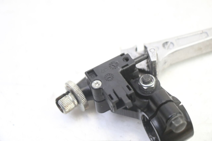 photo de LEVA FRIZIONE ATTACCO SUZUKI GSR 750 (2011 - 2017)