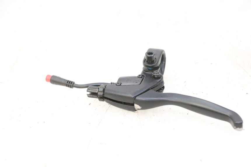 photo de LEVA FRENO DESTRO KUKIRIN G2 MASTER 1