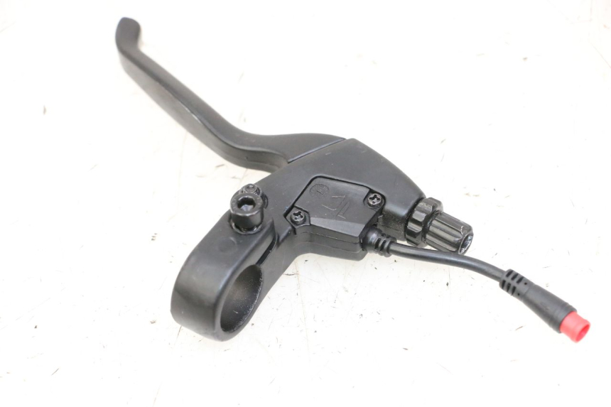 photo de LEVA FRENO DESTRO KUKIRIN G2 MASTER 1