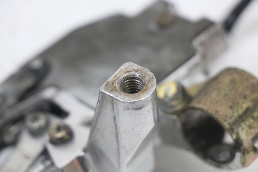 photo de LEVA FRENO ATTACCO SINISTRA HONDA NES AROBASE 125 (2000 - 2003)