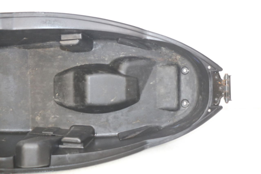 photo de COFANO SELLA PEUGEOT CITYSTAR 2T 50 (2018 - 2021) - Stato della superficie e materiale