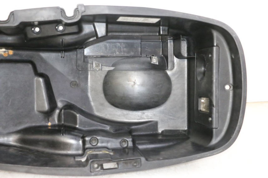 photo de COFANO SELLA HONDA FES S-WING SWING ABS 125 (2007 - 2015)