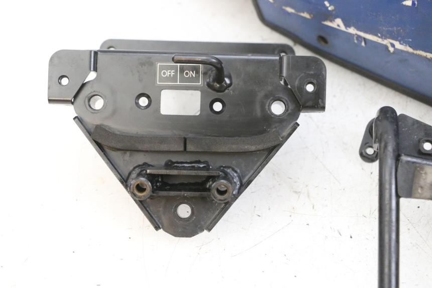 photo de COFANO SELLA YAMAHA FJR ABS 1300 (2006 - 2012) - Focus sulla struttura