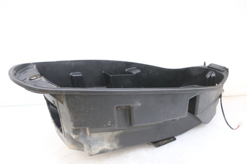 photo de SOTTOSELLA SYM GTS EVO 125 (2009 - 2013) - Vista d'insieme del prodotto