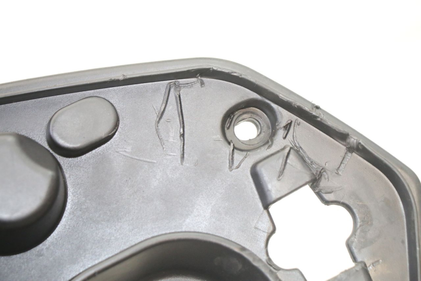 photo de COFANO SELLA PEUGEOT KISBEE 2T 50 (2010 - 2017)