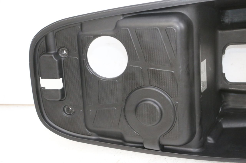 photo de SOTTOSELLA KYMCO LIKE 125 (2009 - 2016) - Marcature e riferimenti originali