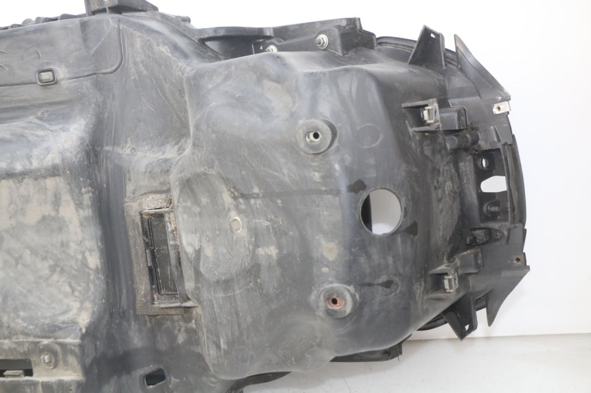 photo de COFANO SELLA PIAGGIO MP3 LT 300 (2010 - 2016) - Vista d'insieme del prodotto