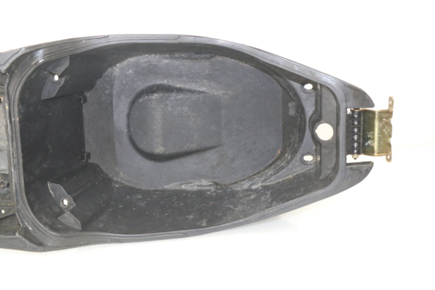 photo de COFANO SELLA PEUGEOT SPEEDFIGHT 3 AIR 50 (2009 - 2015)