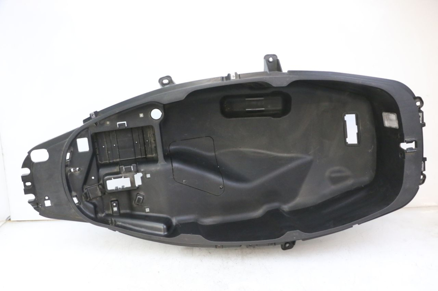 photo de SOTTOSELLA PIAGGIO MP3 500 (2014 - 2016)
