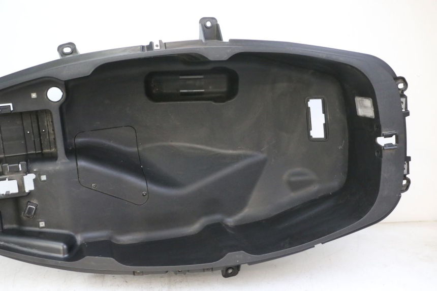 photo de SOTTOSELLA PIAGGIO MP3 500 (2014 - 2016)