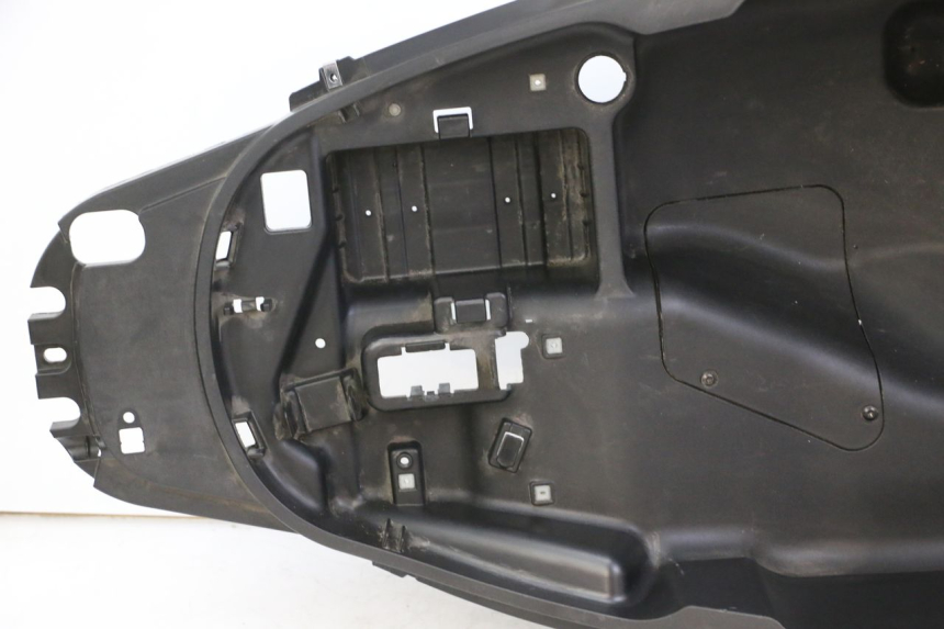 photo de SOTTOSELLA PIAGGIO MP3 500 (2014 - 2016)