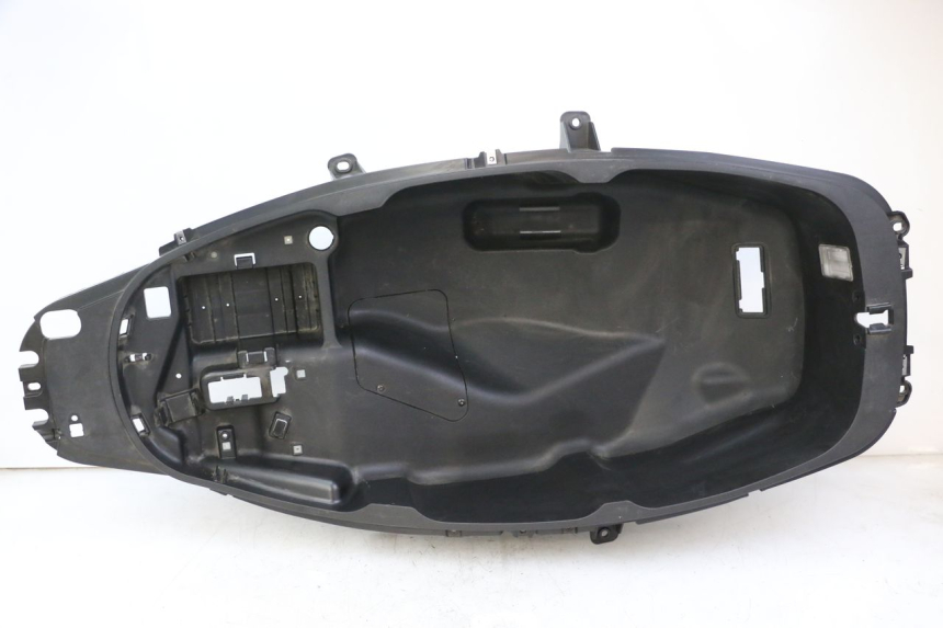 photo de SOTTOSELLA PIAGGIO MP3 500 (2014 - 2016)