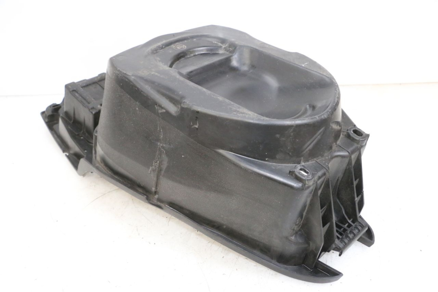 photo de SOTTOSELLA PEUGEOT SPEEDFIGHT 4 4T EFI 50 (2021 - 2025) - Altra angolazione