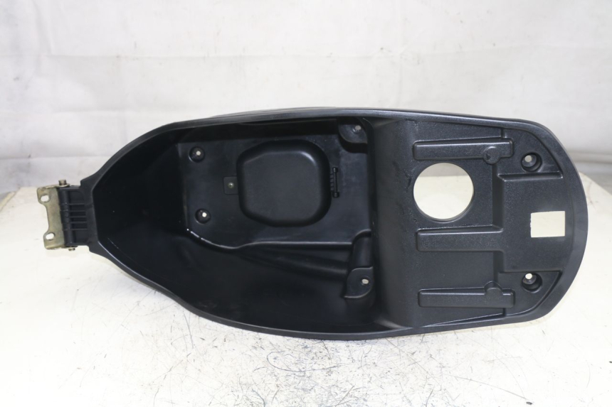 photo de Bauletto sella TNT MOTOR OTTO 2T 50 (2012 - 2018)